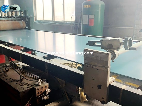 Plastic formwork for concrete