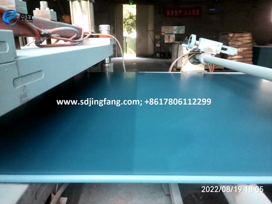 Plastic building formwork