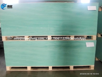 Plastic formwork panels