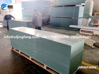 Plastic formwork sheeting